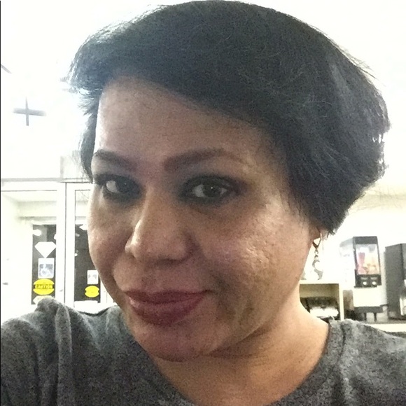 Meet your Posher, Lowell - Picture 1 of 1